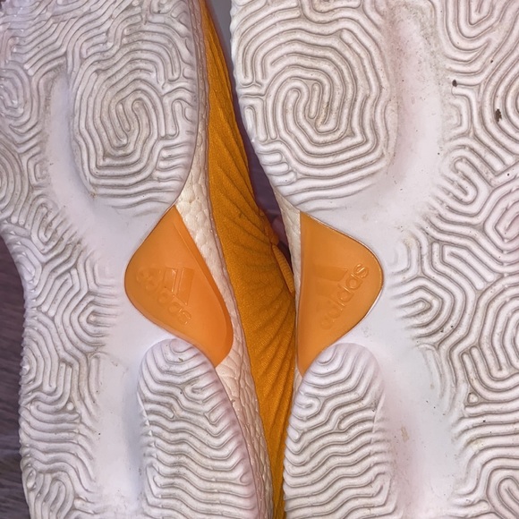 I’m selling shoes size 15 yellow and white - Picture 2 of 2